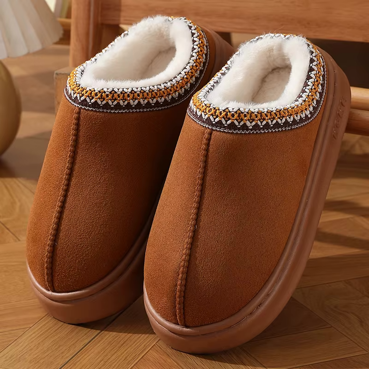 Litura Slim Fur-Lined Slippers