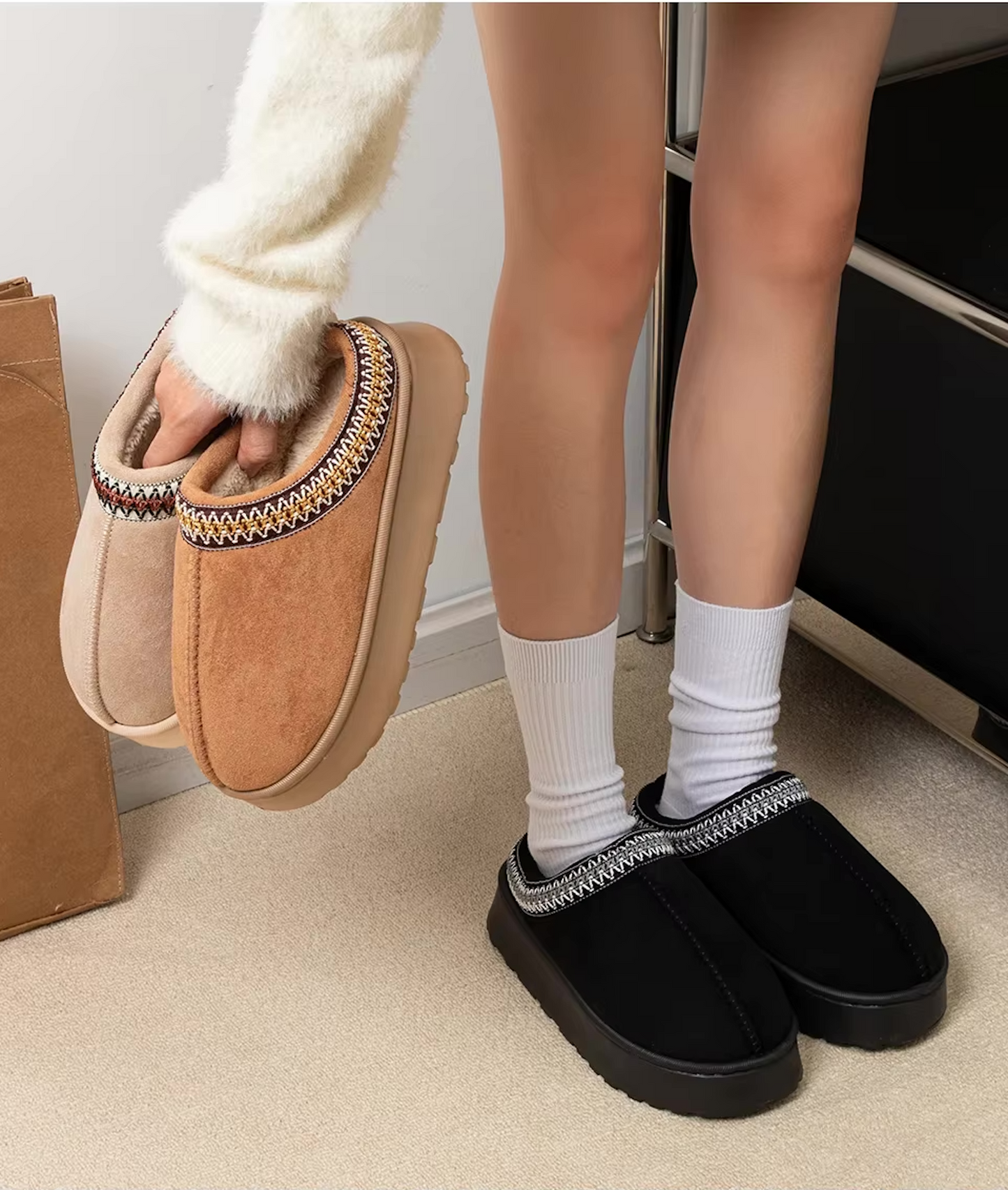 Litura Slim Fur-Lined Slippers